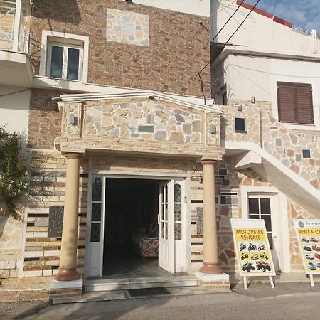 Petrakis Beach Lefkimmi  Luaran gambar